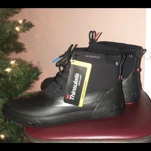 sperry icebreaker boot